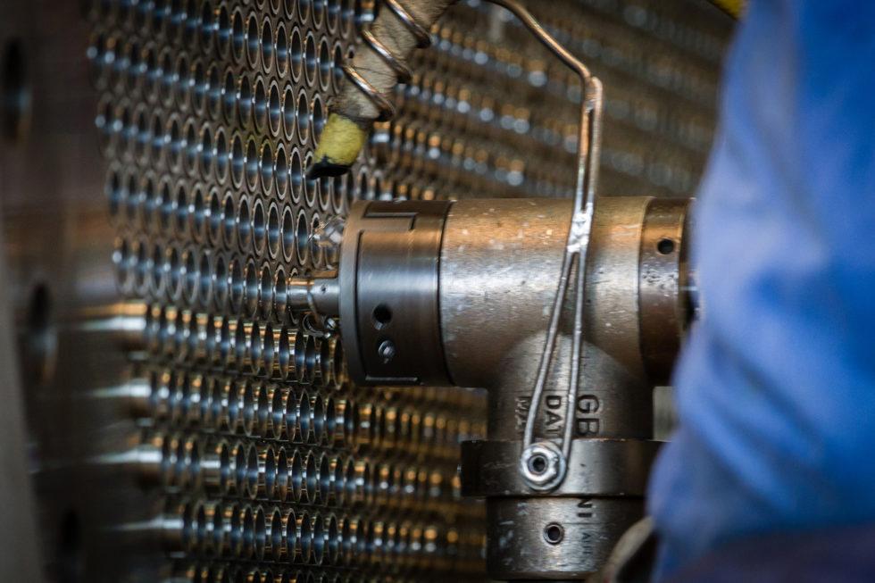 Shell-and-tube heat exchanger manufacturing